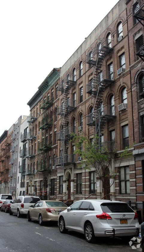 Foto principal - 363 W 126th St