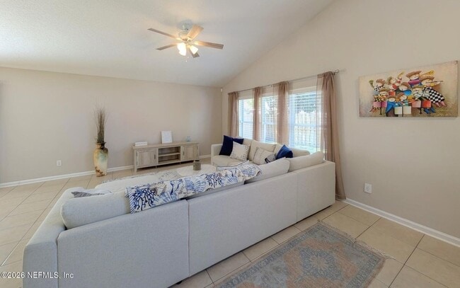 Foto del edificio - 12985 Harborton Dr