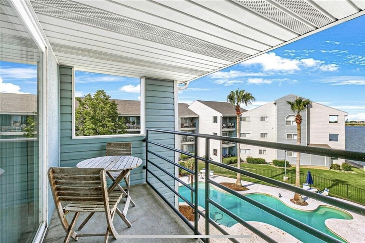 Primary Photo - 1244 Harbor Dr