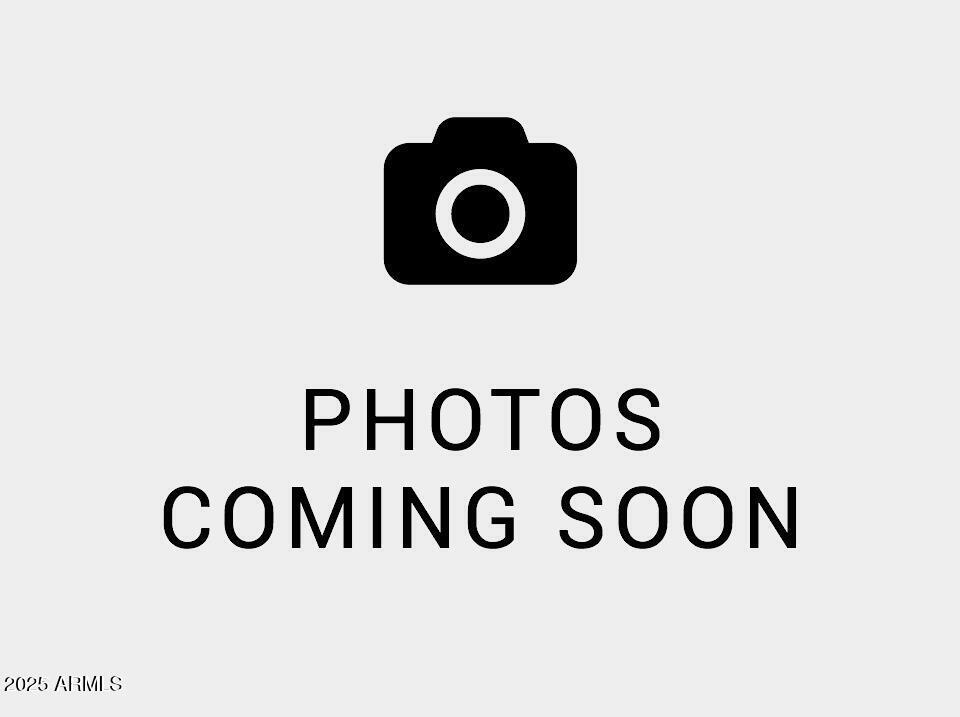 Building Photo - 24620 W Mohave St