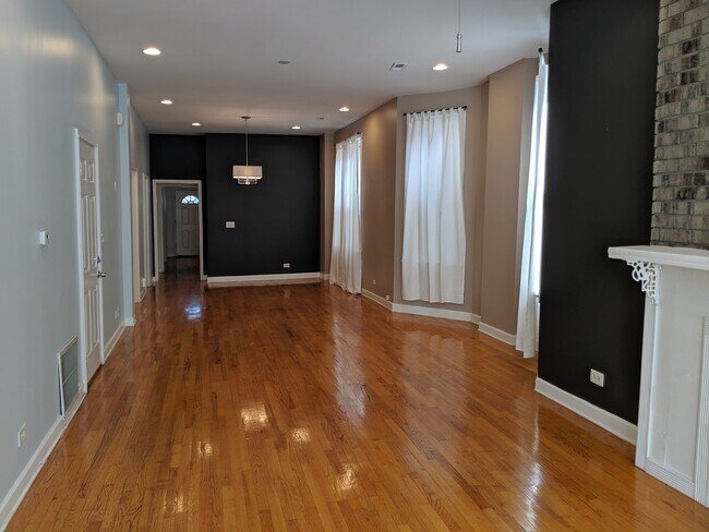 Foto del edificio - 4213 S Union Ave