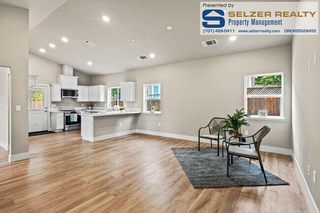 Building Photo - Beautiful newly-constructed 3 bd. home at ...
