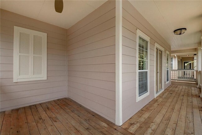 Foto del edificio - 2614 Kinney Oaks Ct