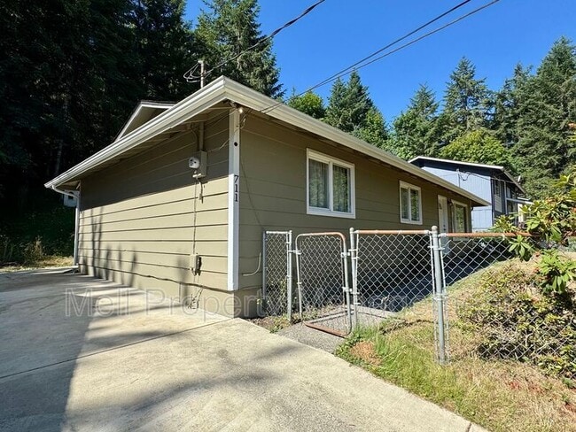 Foto del edificio - 711 Grandview Ave