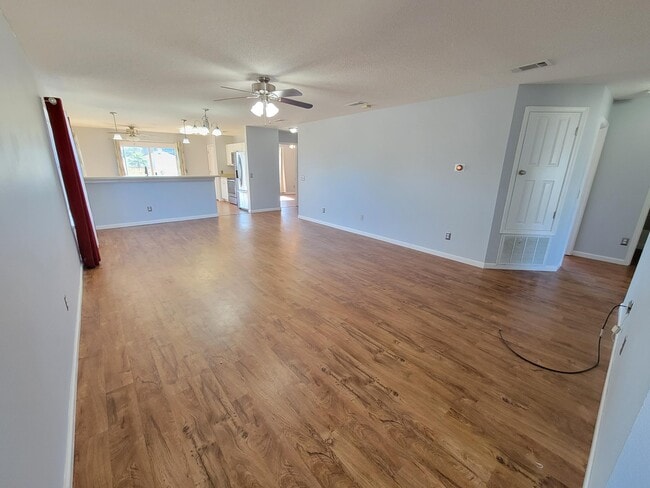 Building Photo - 7678 Chablis Cir