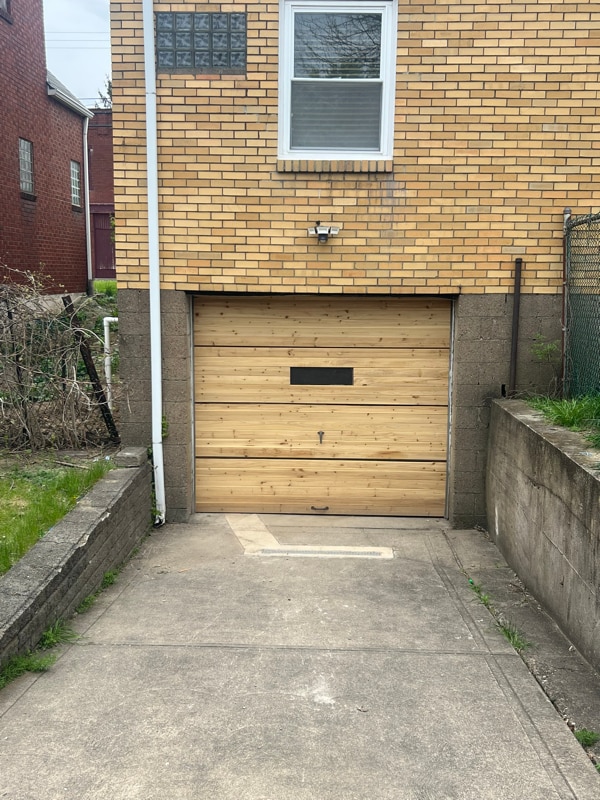 Building Photo - 821 Miller Ave