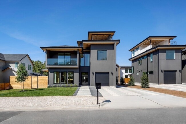 Building Photo - 4806 Richmond Ave