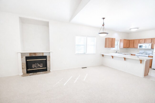 Foto del edificio - Beautiful 2x2.5 townhouse in NW Crossing!