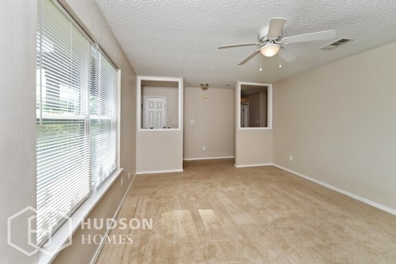 Building Photo - NOW AVAILABLE! 6657 Bellview Pines, Pensac...