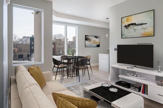 Building Photo - 375 5th St