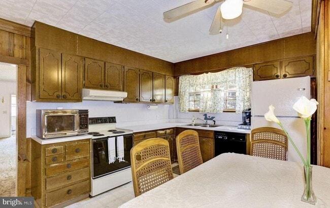 Foto del edificio - 3720 Drexel Ave