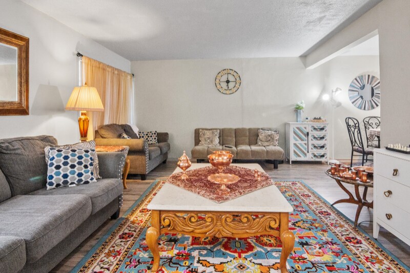 Foto principal - 2811 SW Archer Rd