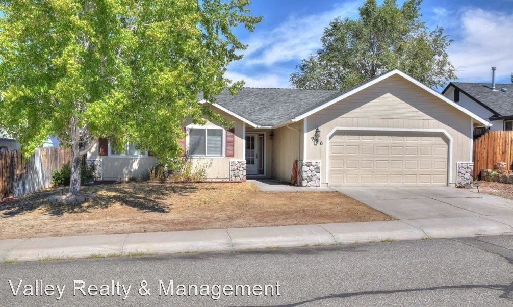 Foto principal - 3 br, 2 bath House - 996 Haystack Drive