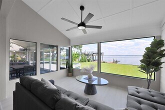 Building Photo - 39 Lakeview Village