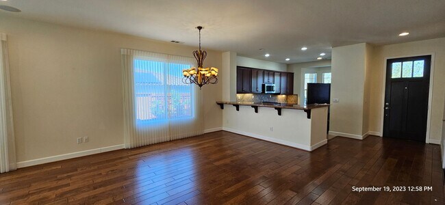 Foto del edificio - Beautiful Newer Rice Ranch Single Story Home in Orcutt