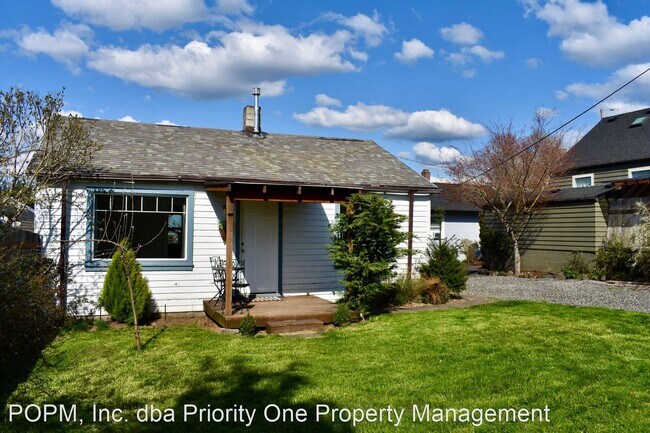 Building Photo - 1 br, 1 bath House - 1211 12th St