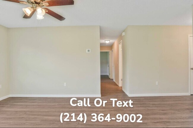 Foto del edificio - 6715 Precourt Dr