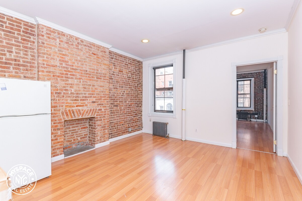 71 Pineapple St Unit C1, Brooklyn, NY 11201 Room for Rent in Brooklyn, NY