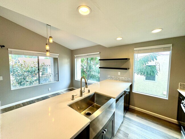 Building Photo - Modern 2BD/2BA San Marcos Condo w/ In-Unit...