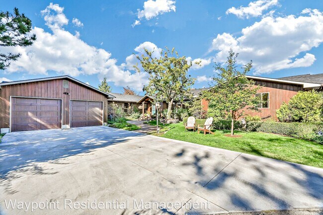 Foto del edificio - 5 br, 4 bath House - 136 Dover Lane