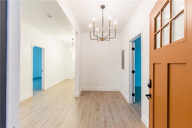Building Photo - 1170 Niles Ave NW