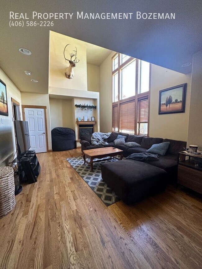 Building Photo - Bozeman - 3Bed, 2.5 Bath - $2700