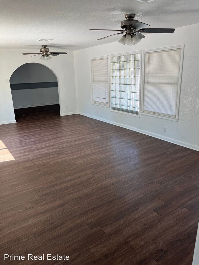 Building Photo - 2 br, 2 bath House - 505 Chamberlain St