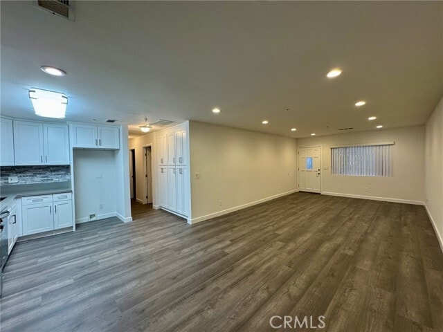 Foto del edificio - 12714 Vanowen St