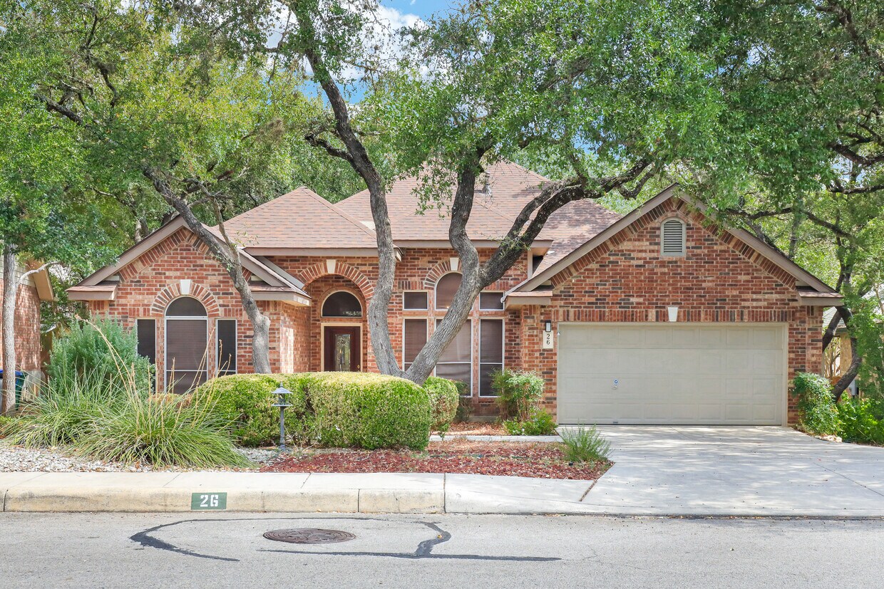 Primary Photo - 26 Silverhorn Dr