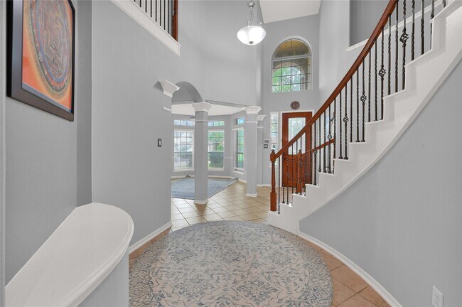 Foto del edificio - 6115 City Shores Ln
