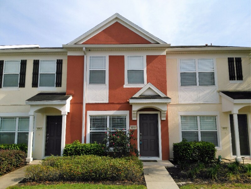 Foto principal - 4914 SW 45th Cir