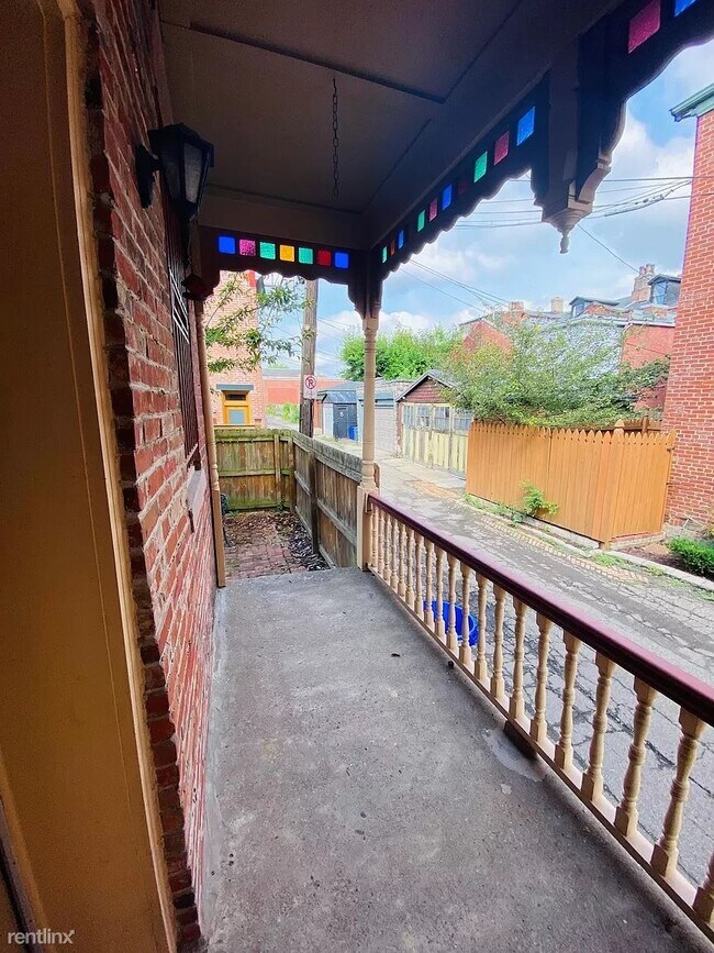 Foto del edificio - 3 br, 2 bath Townhome - 1011 Galveston Ave