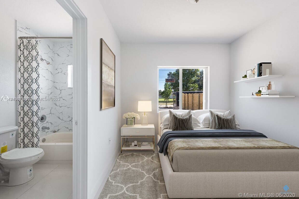 Foto principal - 7940 NW 12th Ct