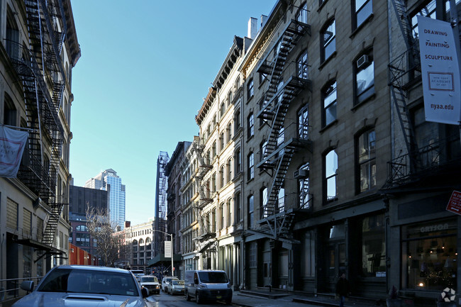 Foto del edificio - 112 Franklin St