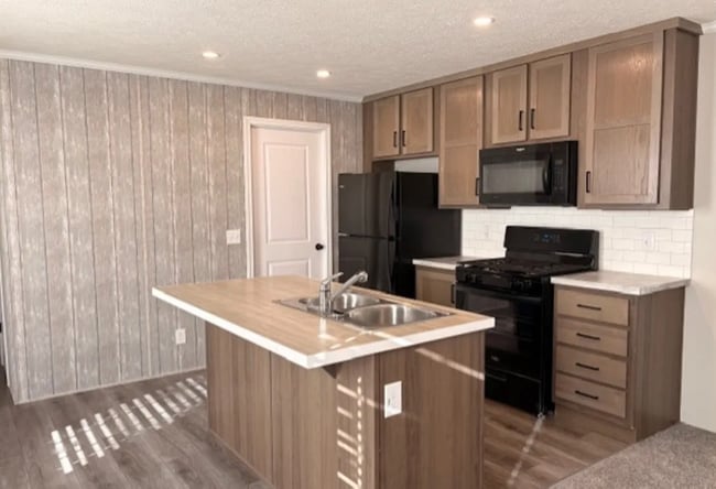 Foto del edificio - 251 N Chevalier Dr