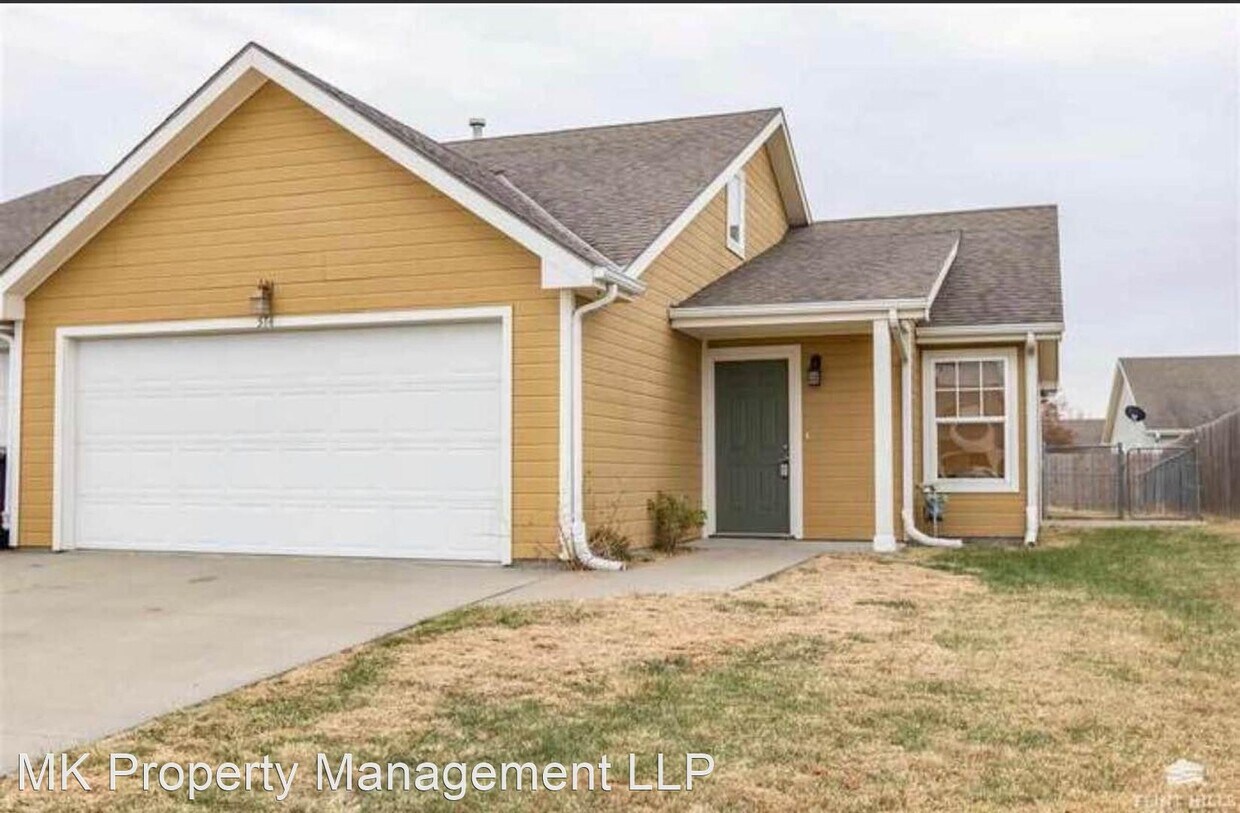 514 Brooklawn Dr, Manhattan, KS 66502 House Rental in Manhattan, KS