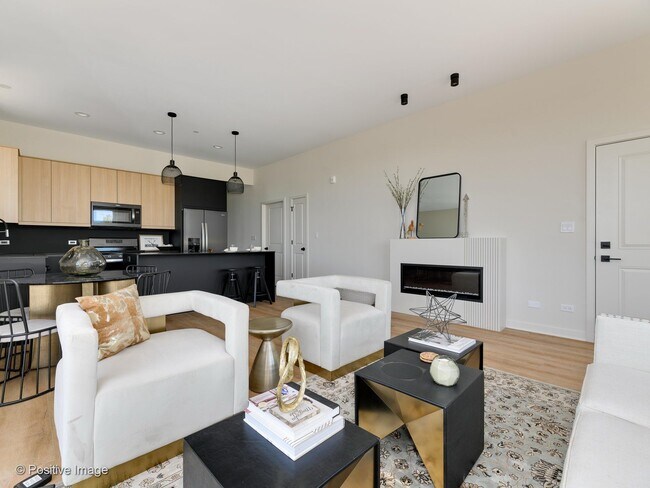 Foto del edificio - Lakeland Lofts