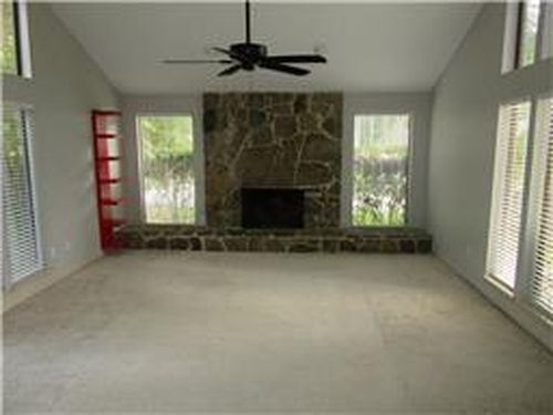 Foto del edificio - 3402 Wildwood Ridge Ct