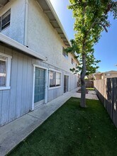Building Photo - 1531 Gabilan Dr