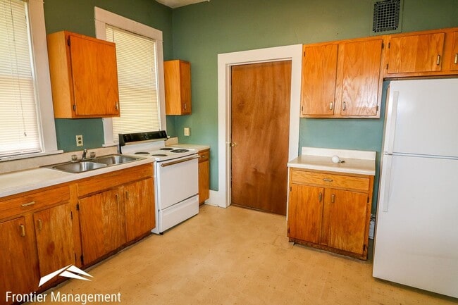 Building Photo - 901 Leavenworth St