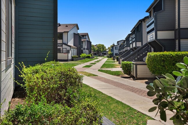 Cedar Creek Village - 75 Stenner St
