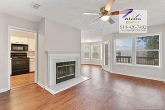 Building Photo - 6804 Willowbrook Dr