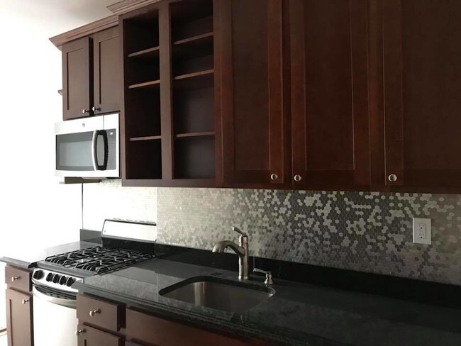 Foto del edificio - 8215 35th Ave
