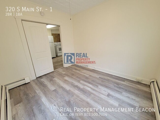 Foto del edificio - 320 S Main St