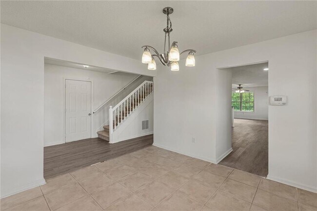 Foto del edificio - 3003 Brass Dr