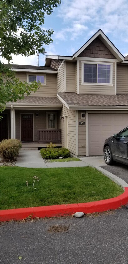 Foto principal - 2938 Warbler Way