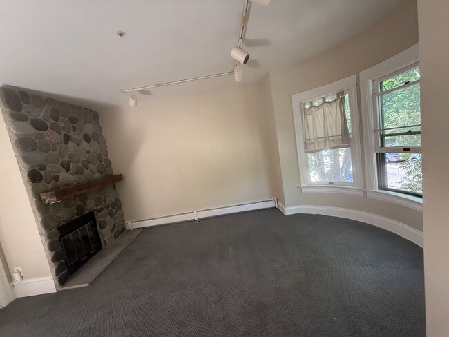 Photo - Adorable and Downtown Boulder Apartment