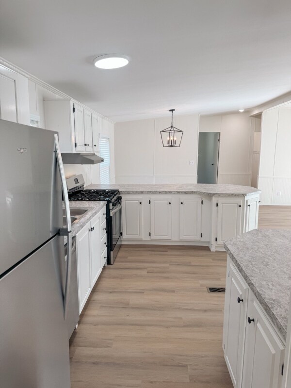 Foto del edificio - 512 Rock Creek Rd