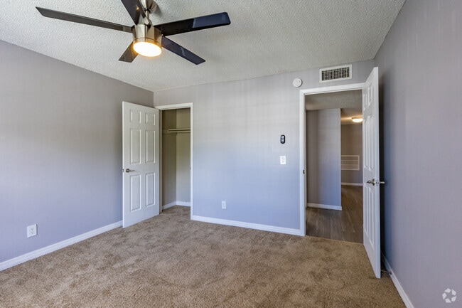 2 BR, 1.5 BA - 1100 SF - Central Park at East Bay