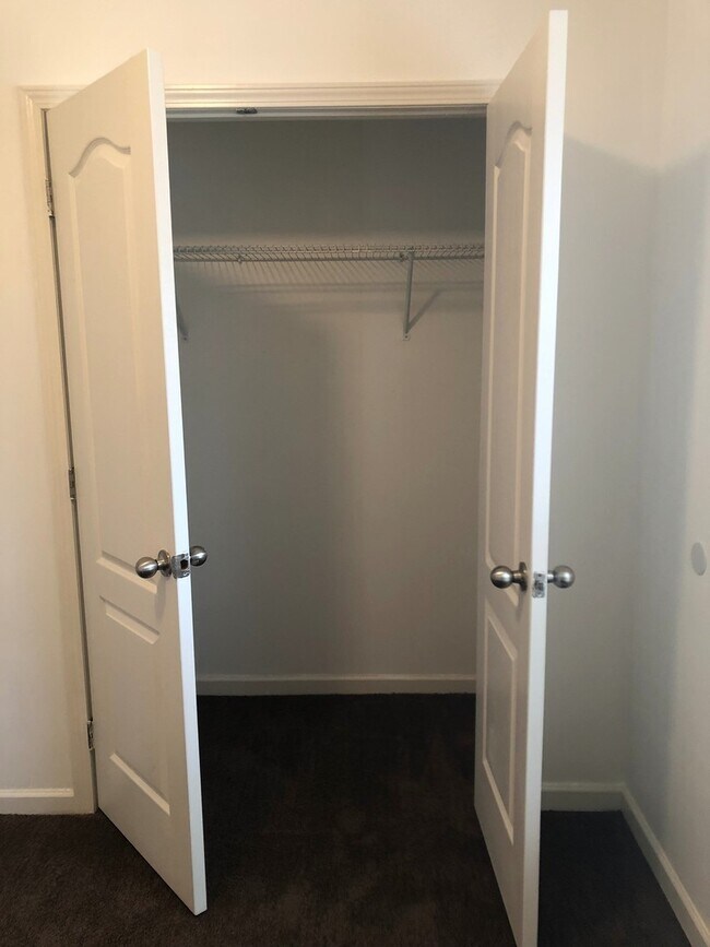 Building Photo - 3 Bedroom 2 Bath in Atlanta!